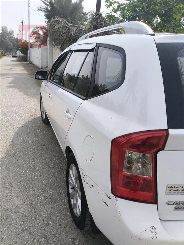 كيا كارينز 2012 للبيع في العراق - ديالى